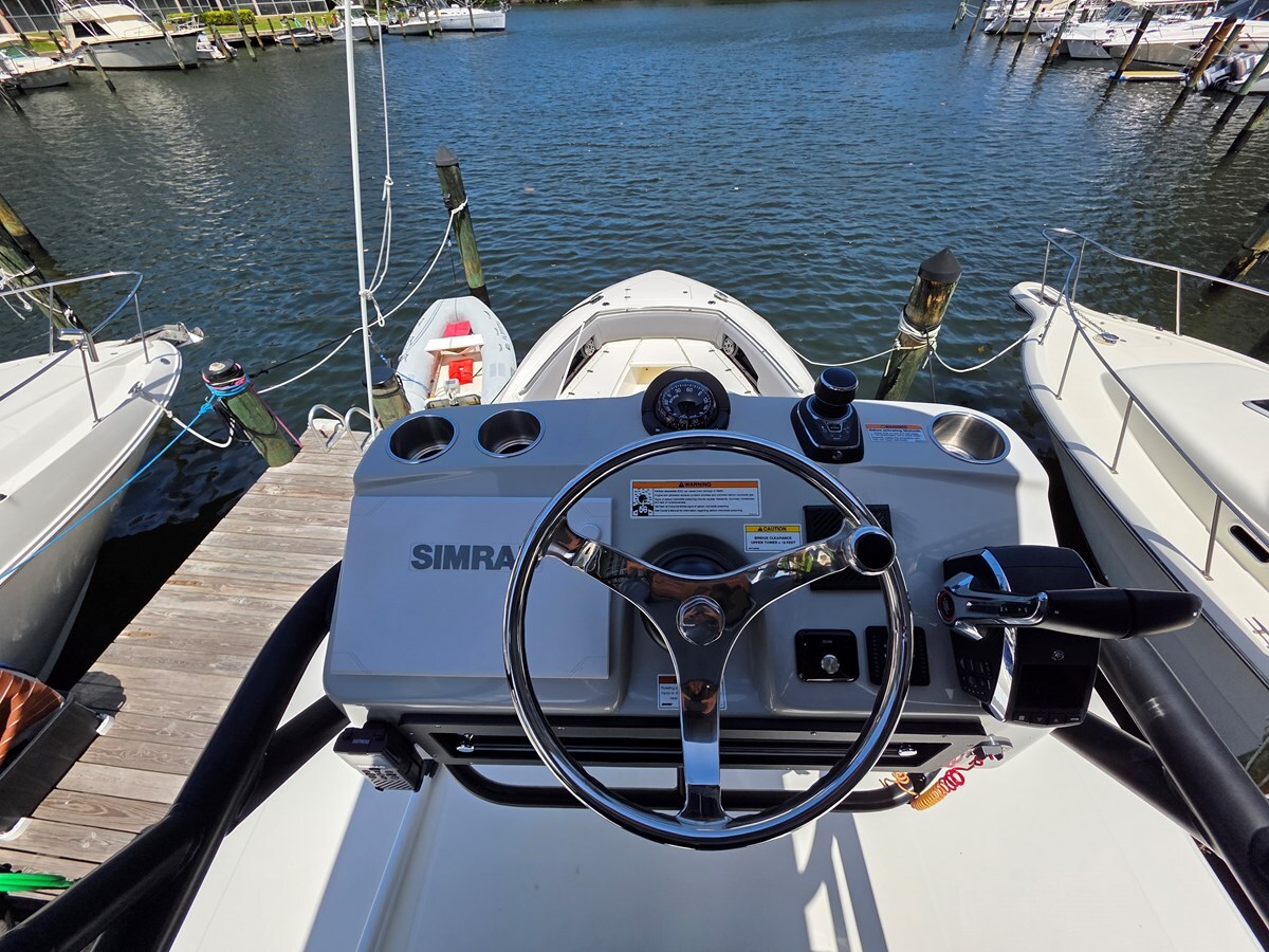 2023-boston-whaler-36-5-acc14d