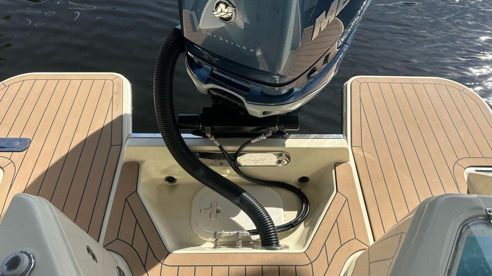 2023-chris-craft-26-10-698edc