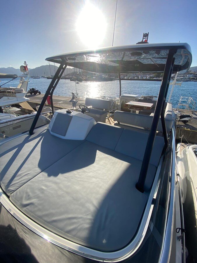 2023-cranchi-51-11-db9850