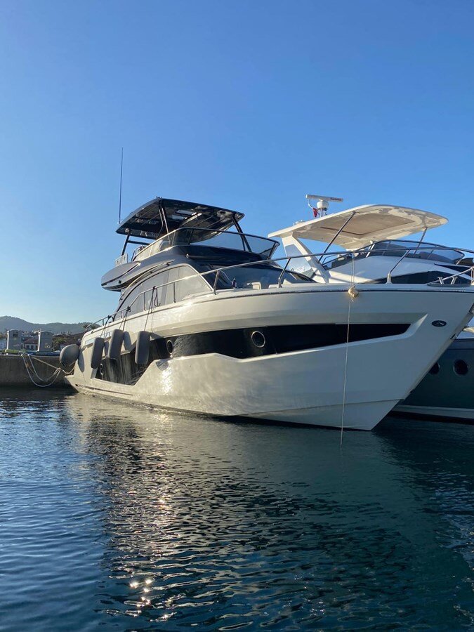 2023-cranchi-51-11-db9850