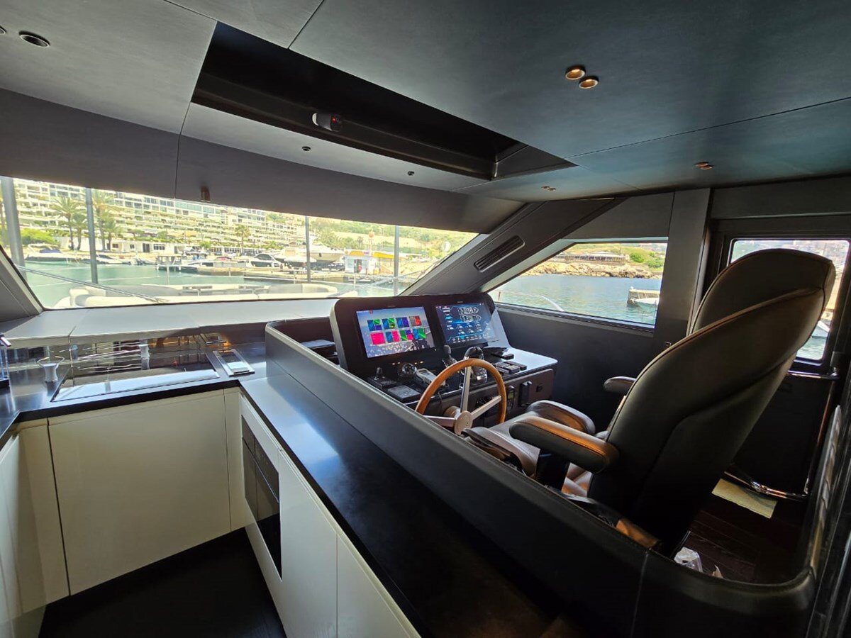 2023-cranchi-68-3-13a146