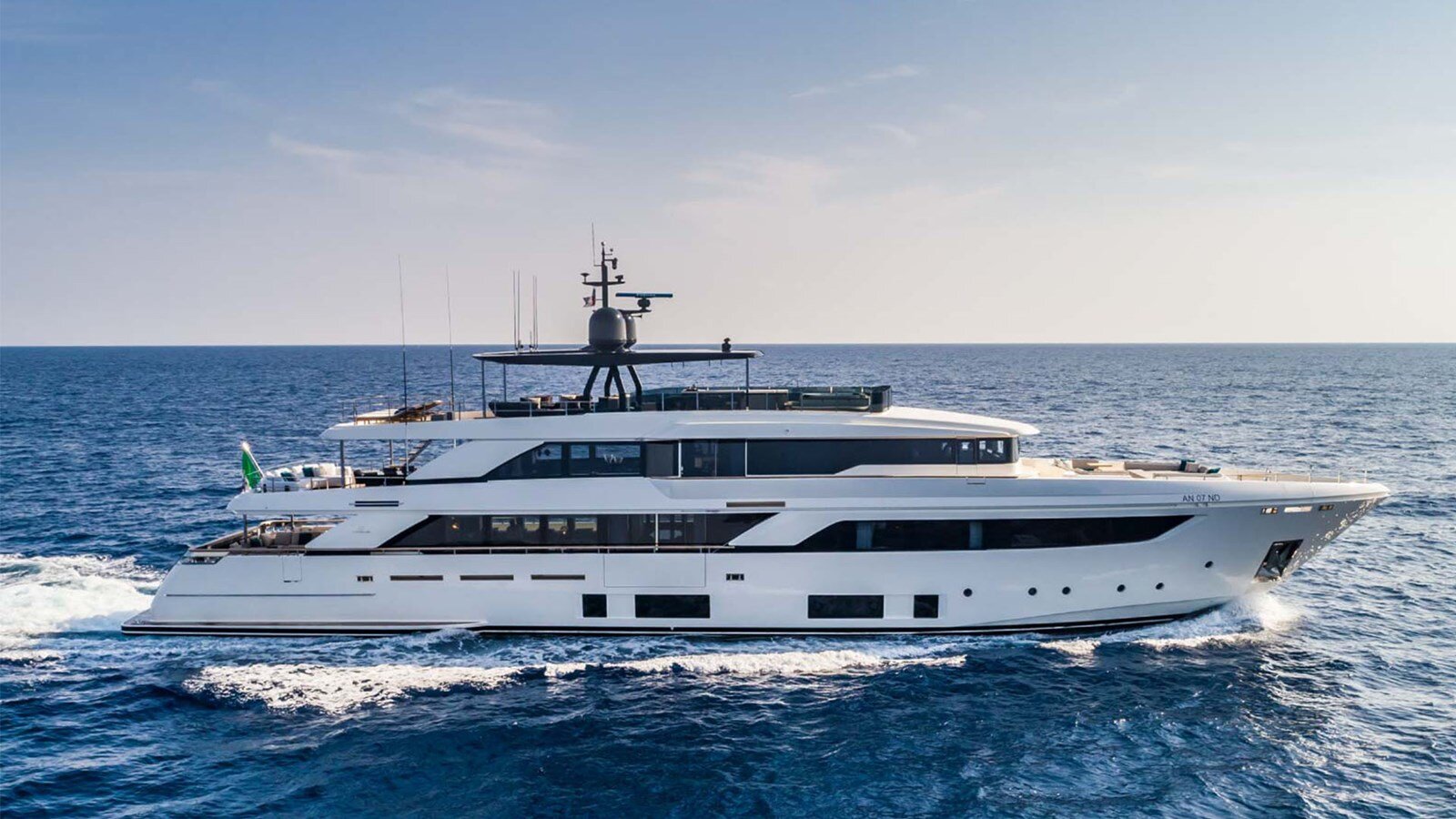 2023-customline-107-9-e8f025