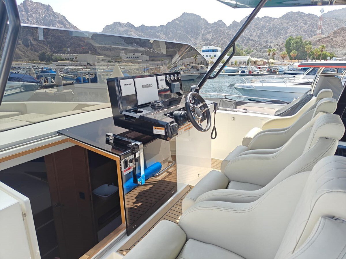 2023-de-antonio-yachts-42-bfc976