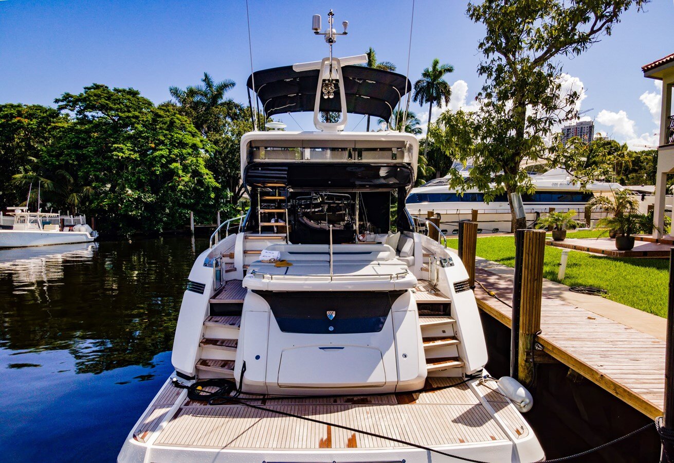 2023-fairline-65-4-9a3279