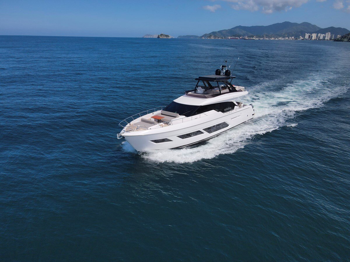 2023-ferretti-yachts-69-bf2c98