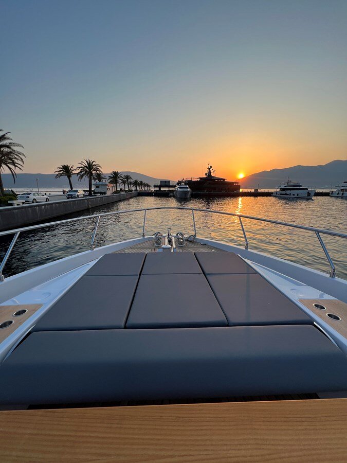 2023-ferretti-yachts-73-2-97dccc