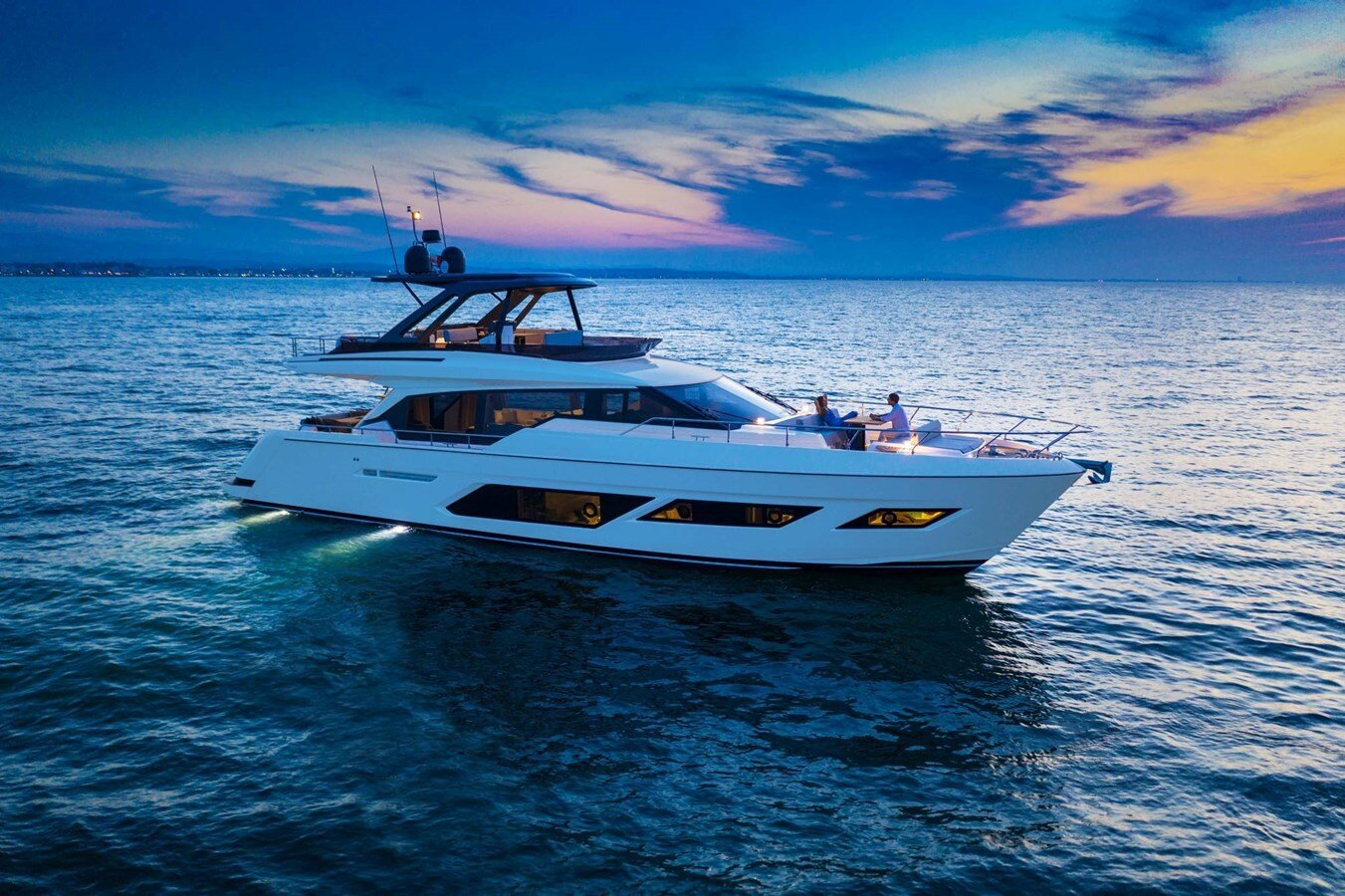 2023-ferretti-yachts-73-2-ce937e