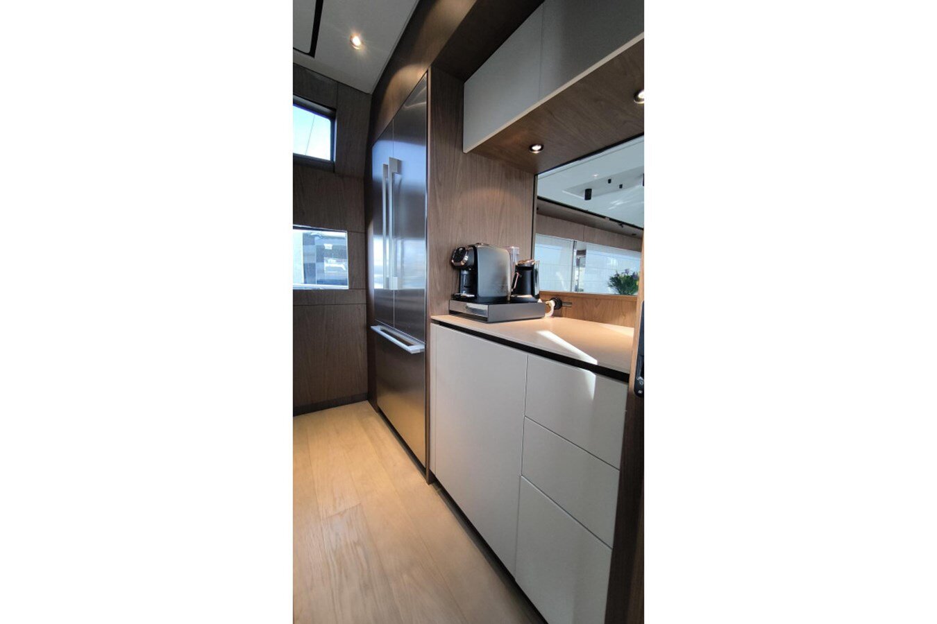 2023-ferretti-yachts-78-06313a