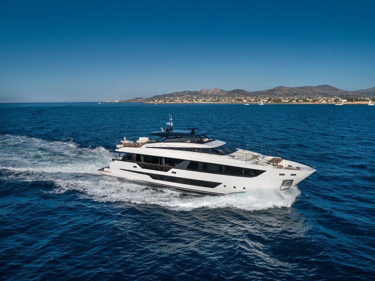 2023-ferretti-yachts-98-11-5cb00e