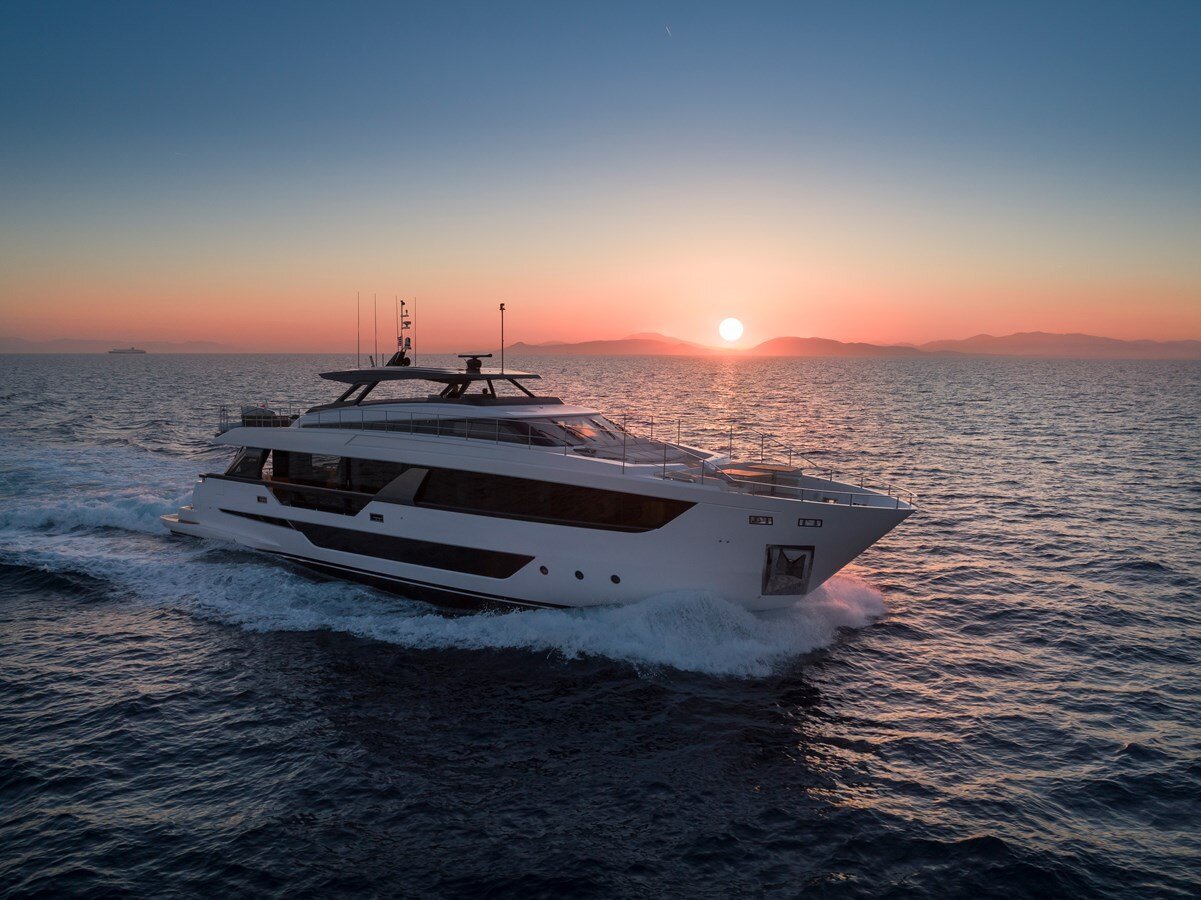 2023-ferretti-yachts-98-11-5cb00e