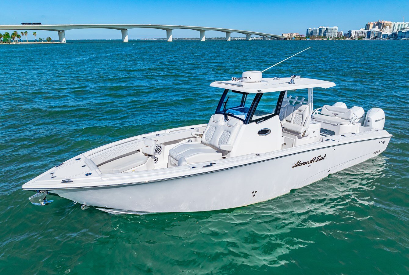 2023-fountain-32-cac4fe