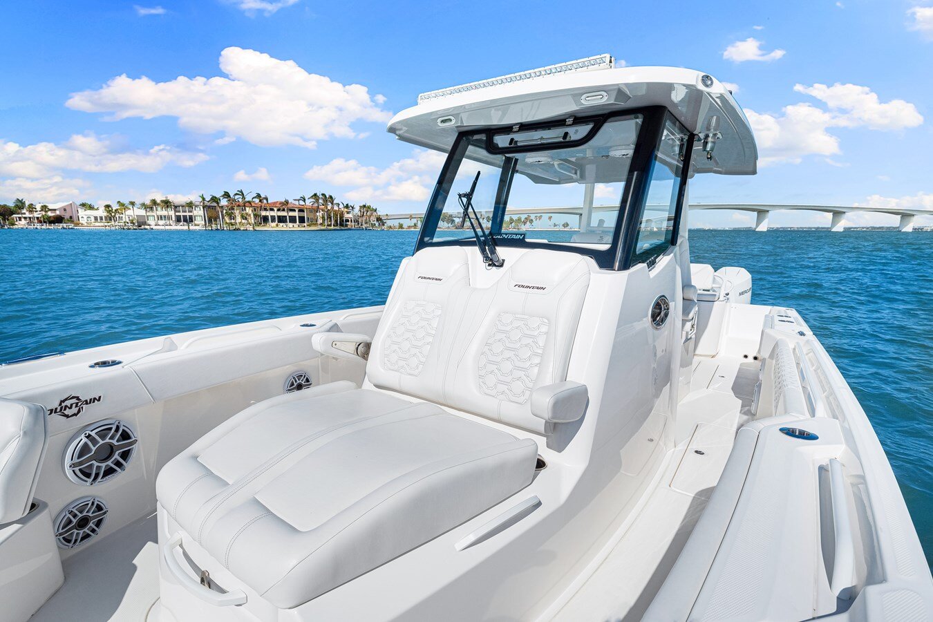 2023-fountain-32-cac4fe