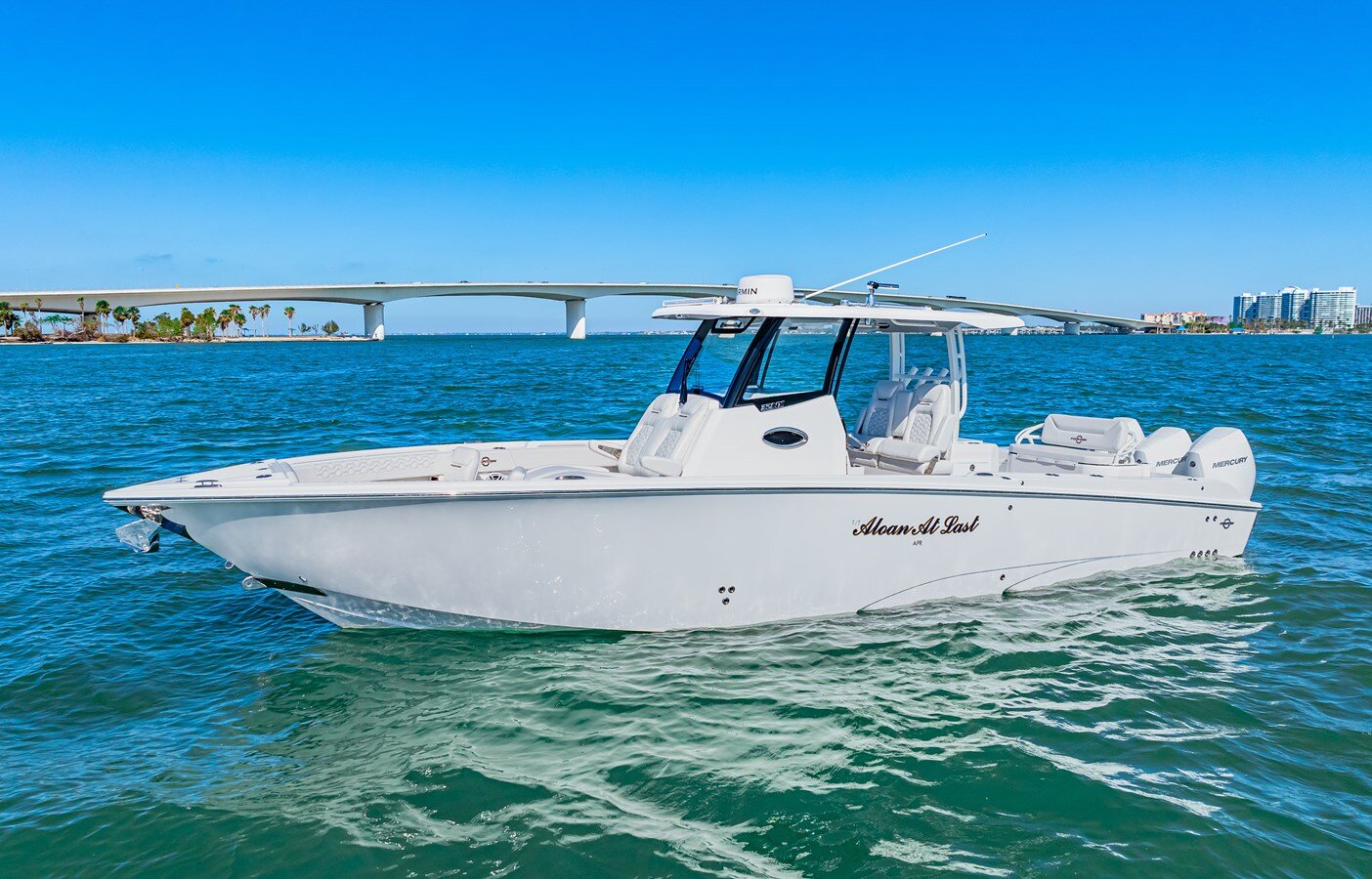 2023-fountain-32-cac4fe