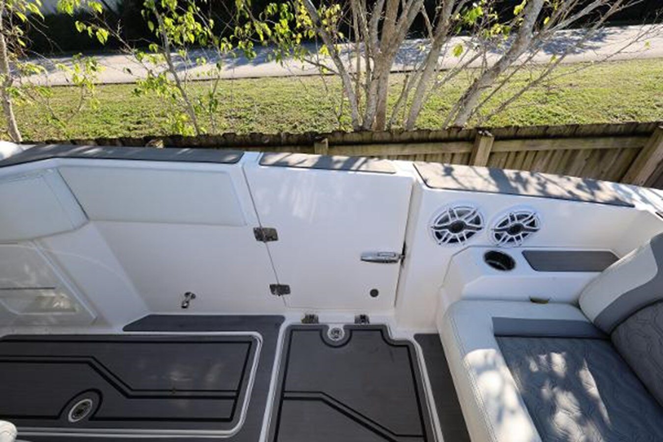 2023-fountain-38-4-bd5ba2