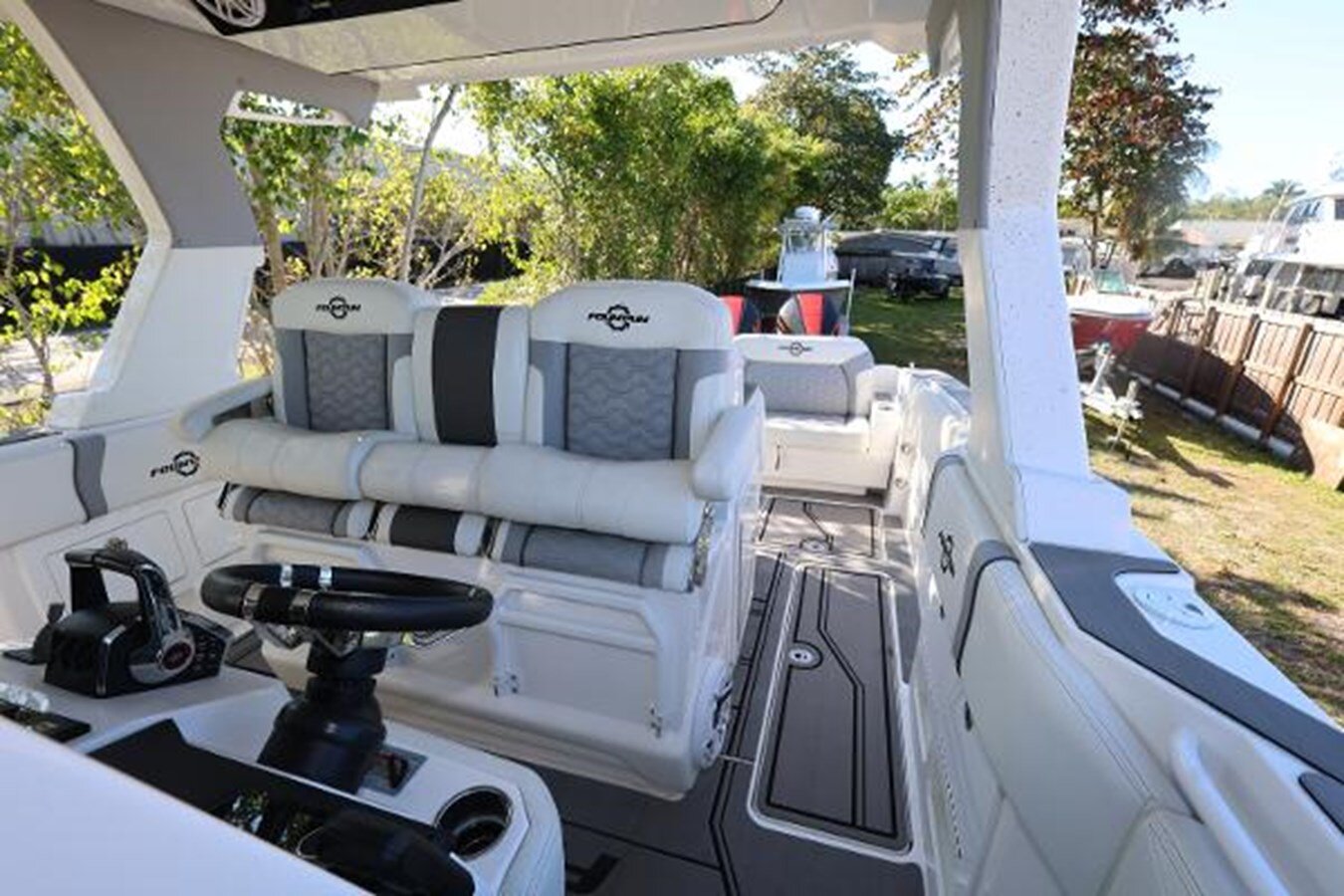 2023-fountain-38-4-bd5ba2