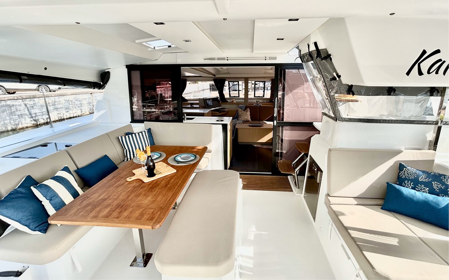 2023-fountaine-pajot-41-4-311e7b