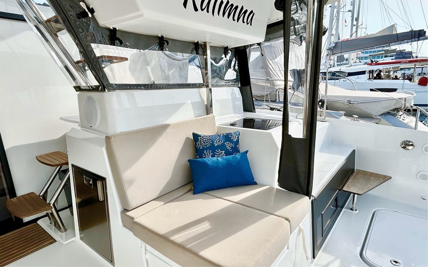 2023-fountaine-pajot-41-4-311e7b