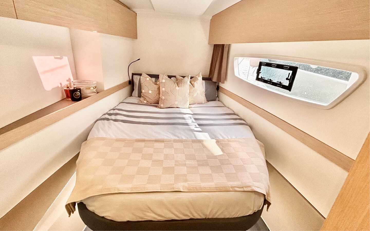 2023-fountaine-pajot-41-4-311e7b