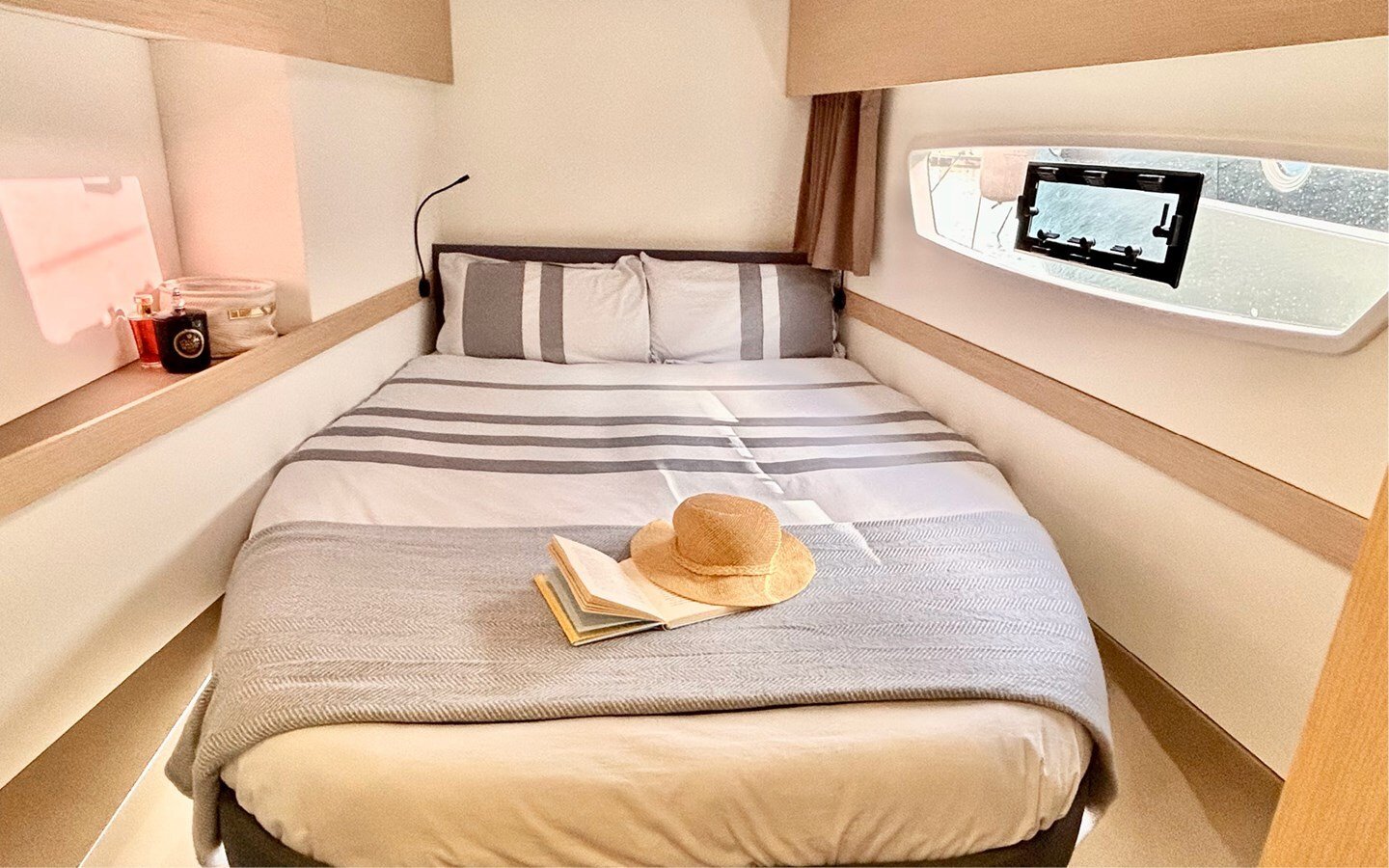 2023-fountaine-pajot-41-4-311e7b