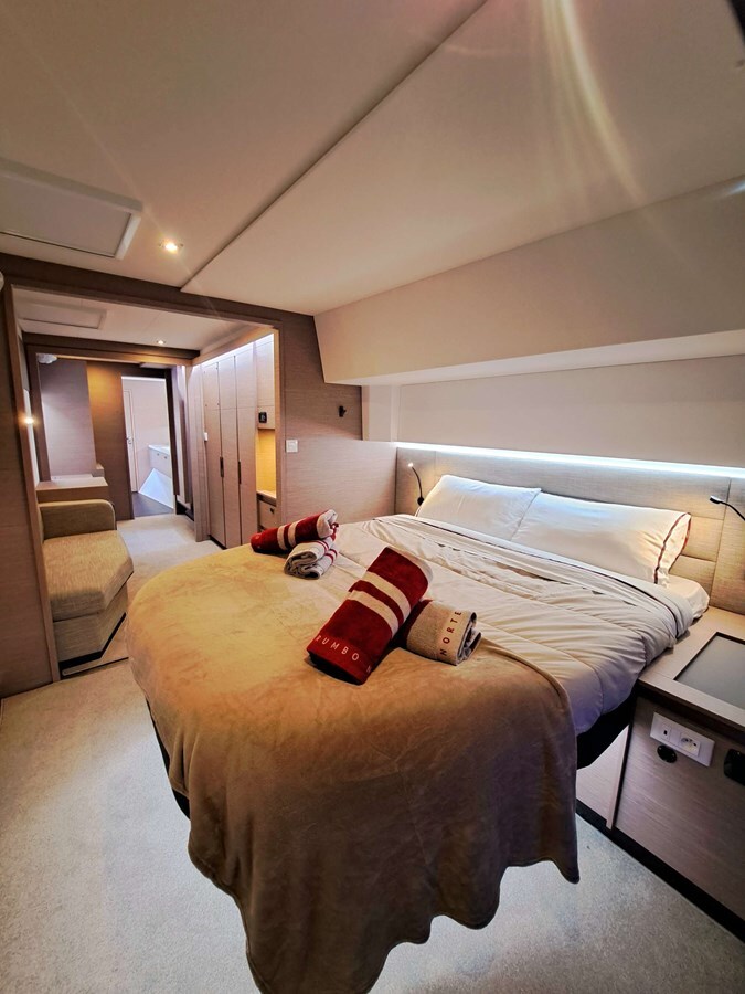 2023-fountaine-pajot-51-af000c