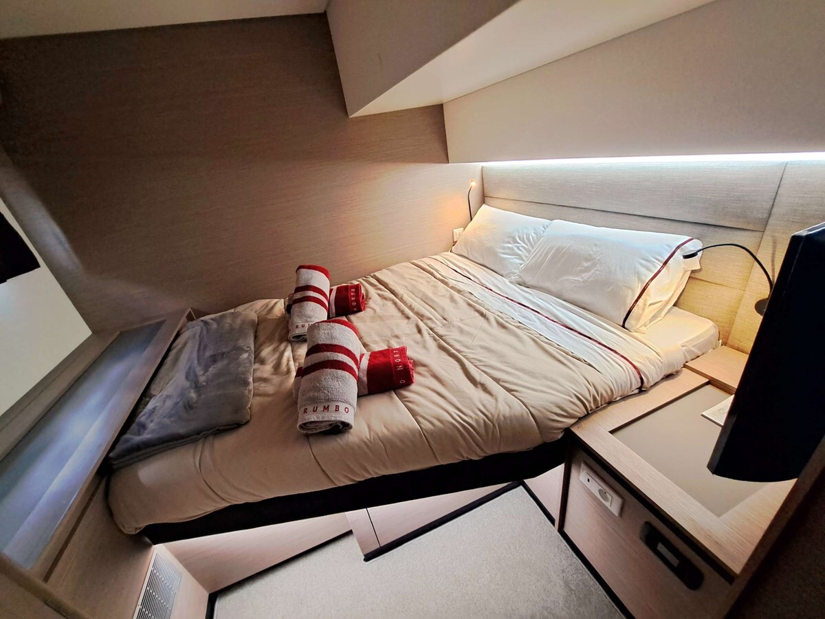 2023 FOUNTAINE PAJOT 51'