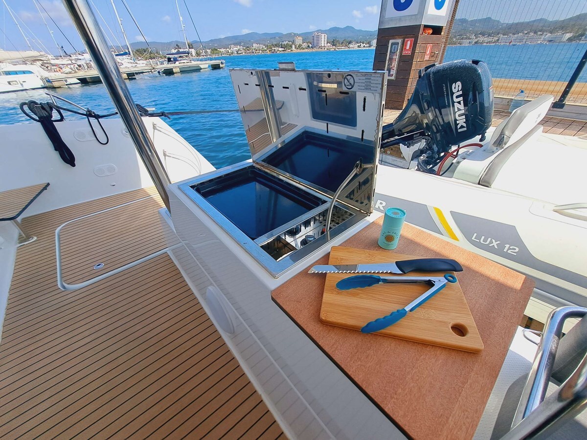 2023 FOUNTAINE PAJOT 51'