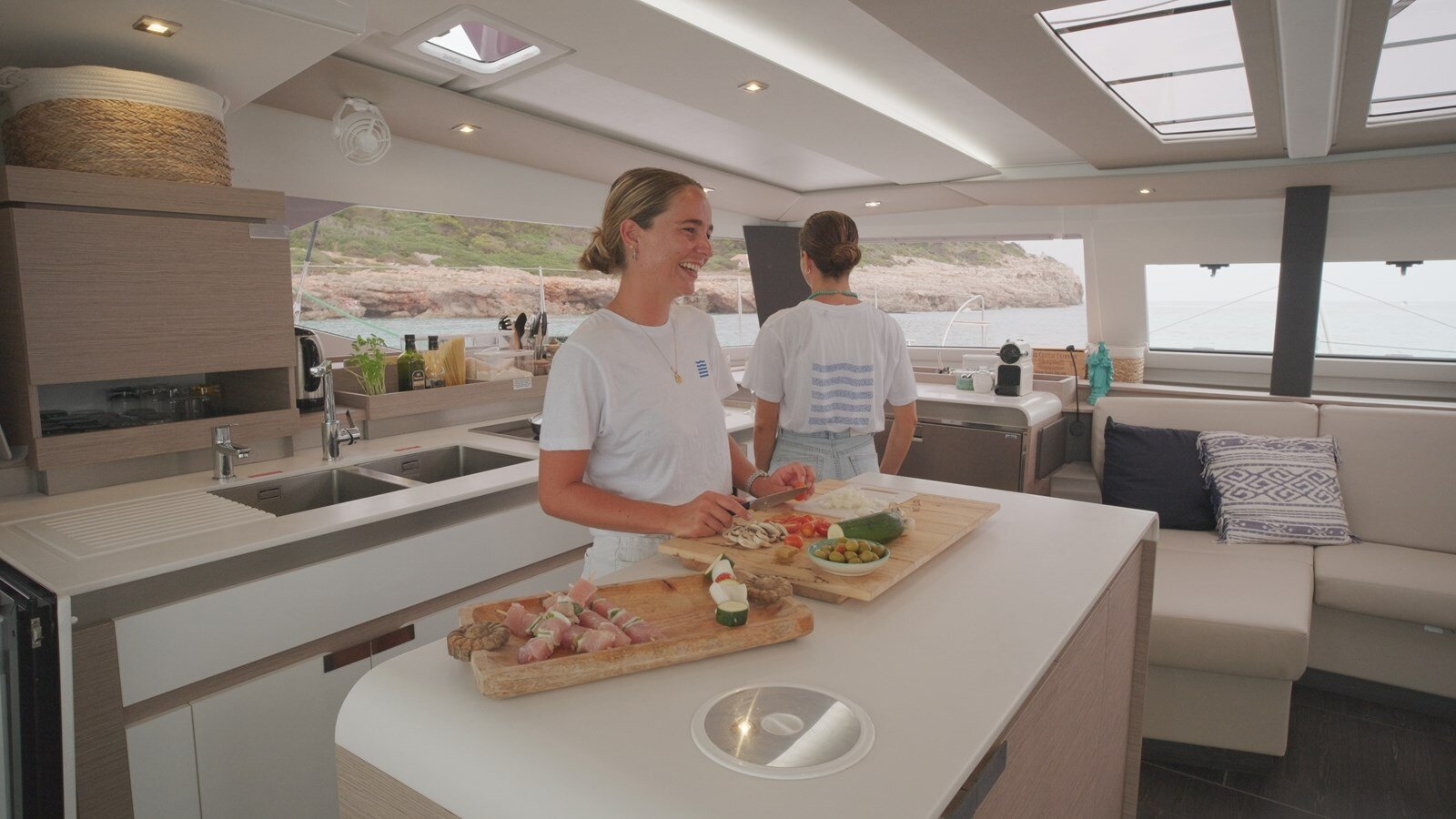 2023-fountaine-pajot-51-813d22