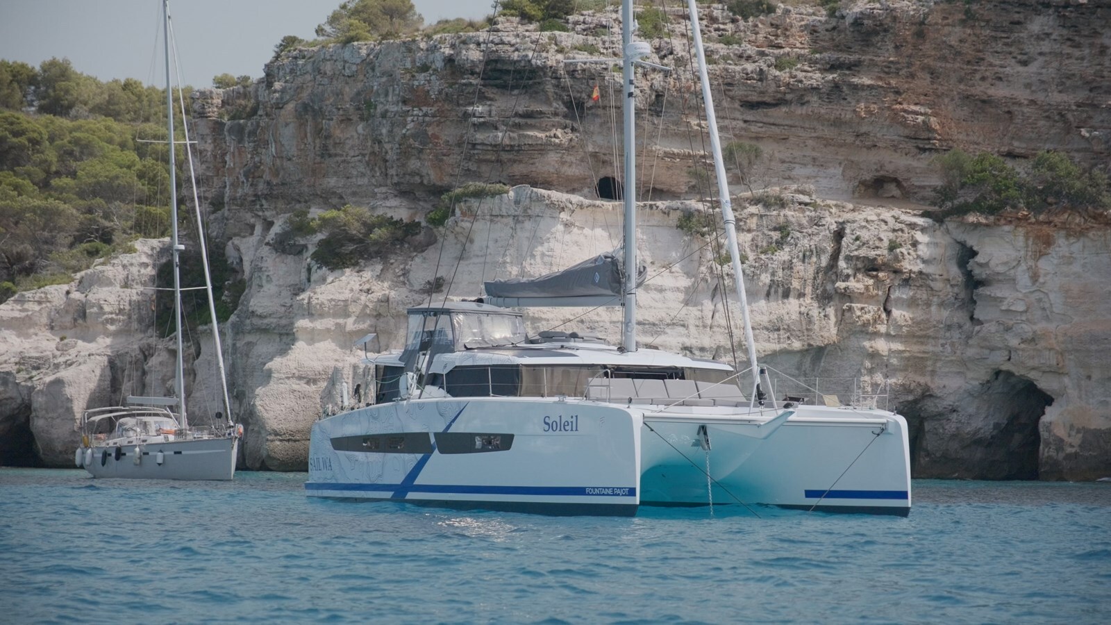 2023-fountaine-pajot-51-5384a5