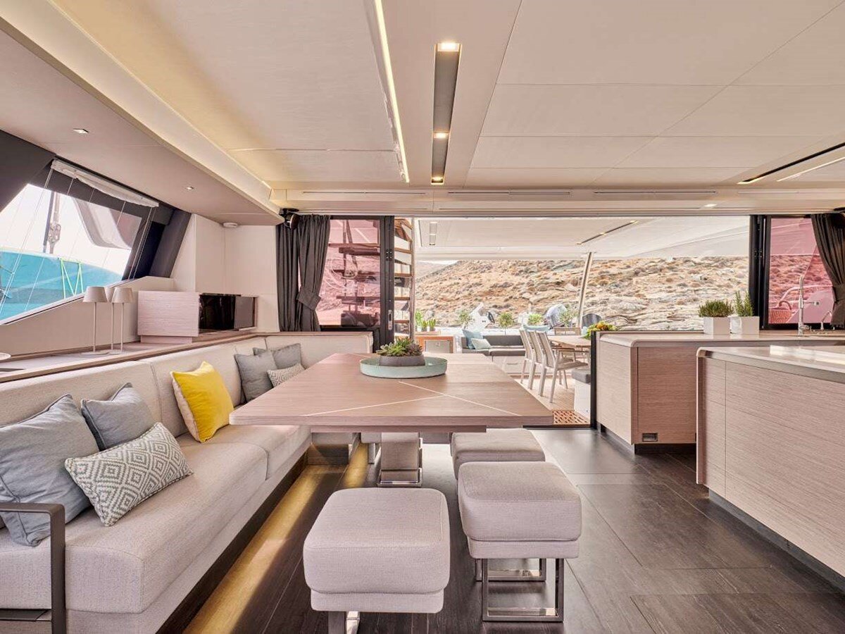 2023-fountaine-pajot-65-8-aa91f0