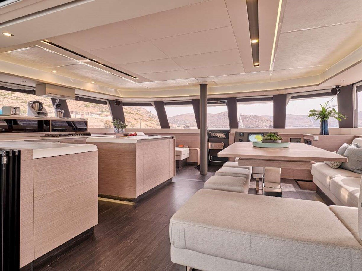 2023-fountaine-pajot-65-8-f56cb2