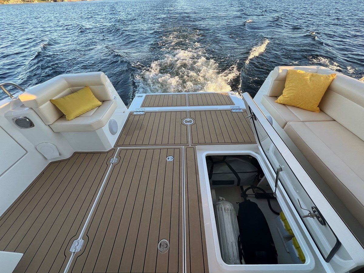 2023-greenline-39-3b6ce7