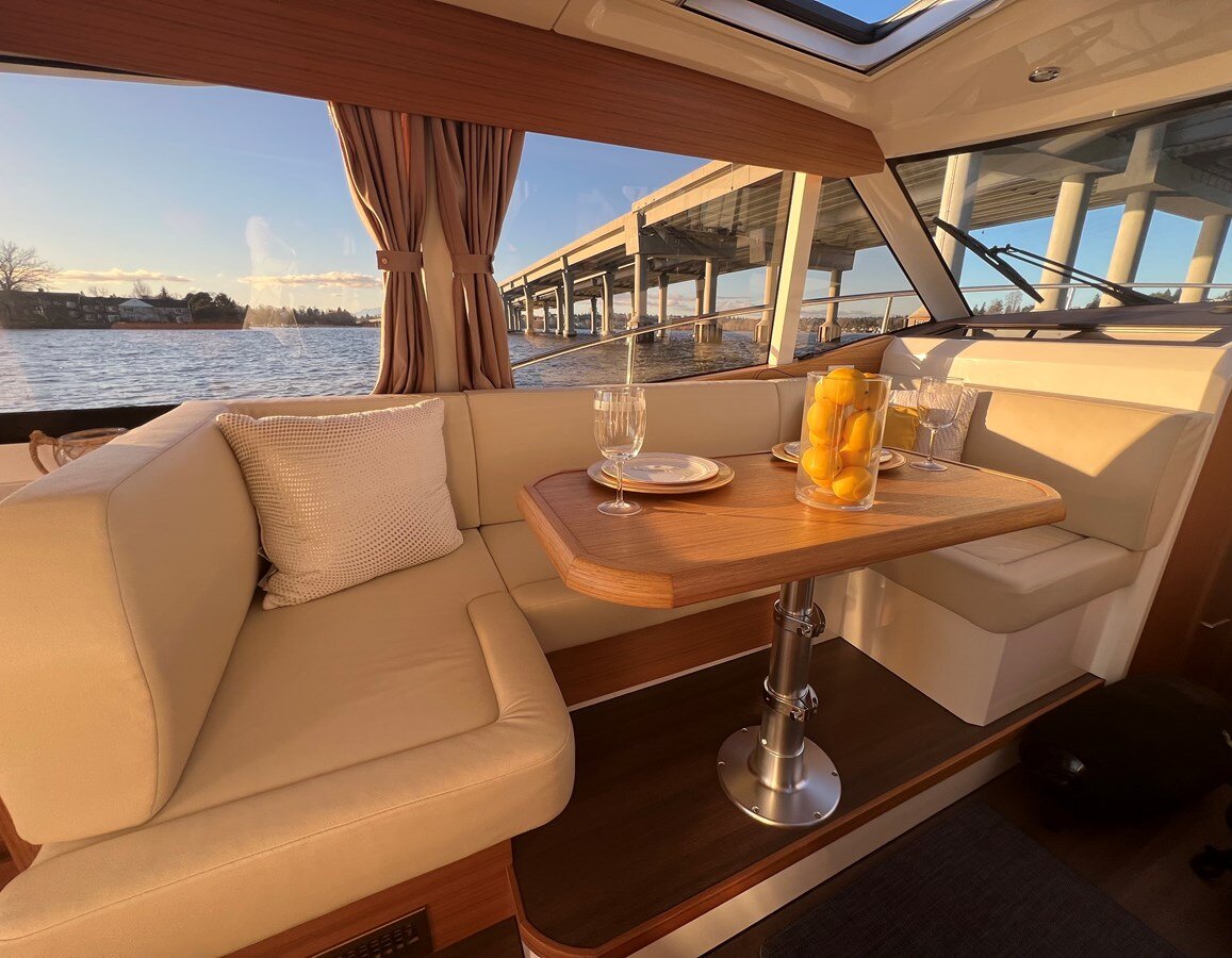 2023-greenline-39-3b6ce7