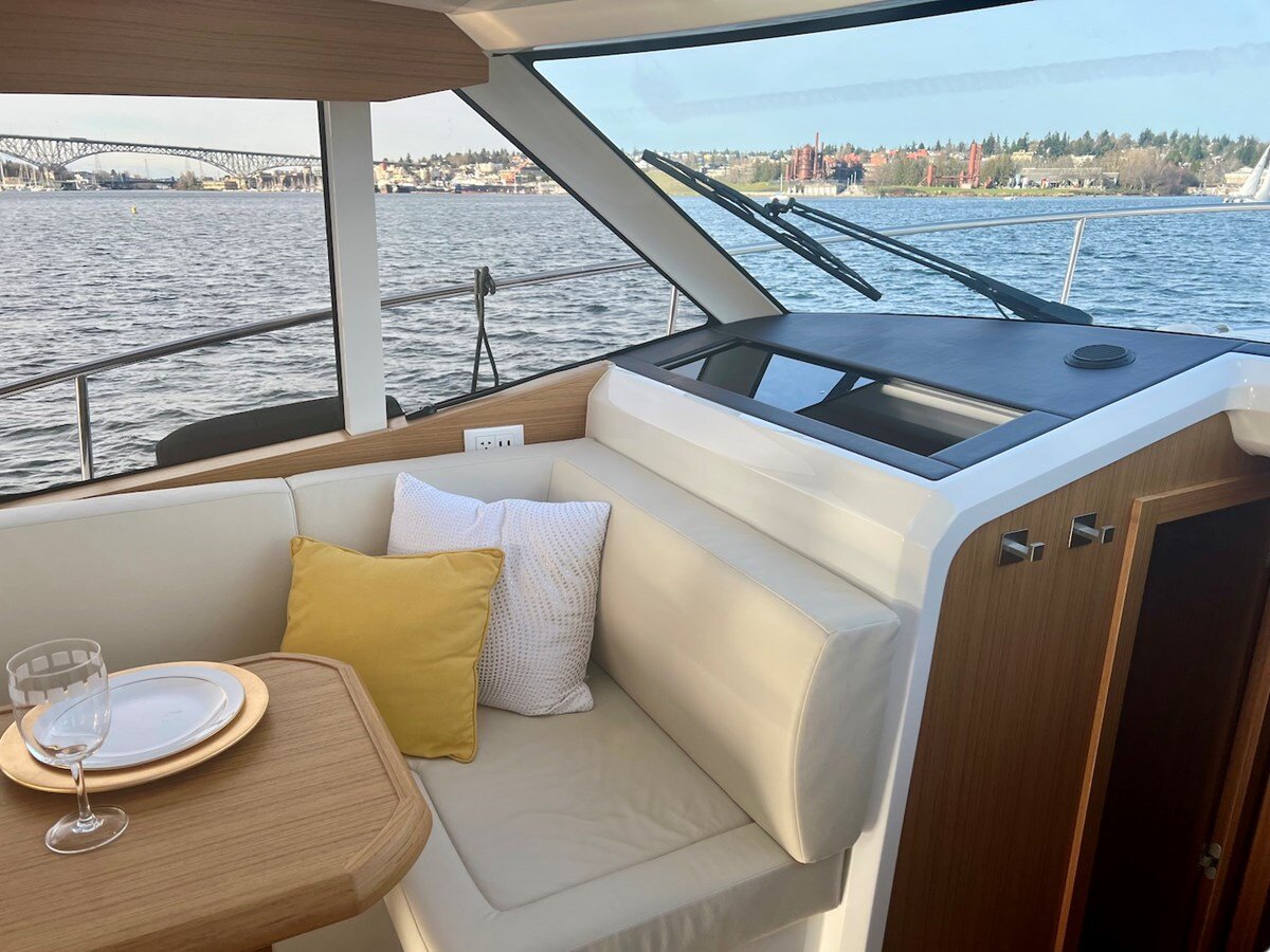 2023-greenline-39-3b6ce7