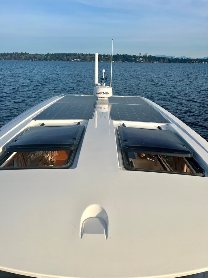 2023-greenline-39-3b6ce7