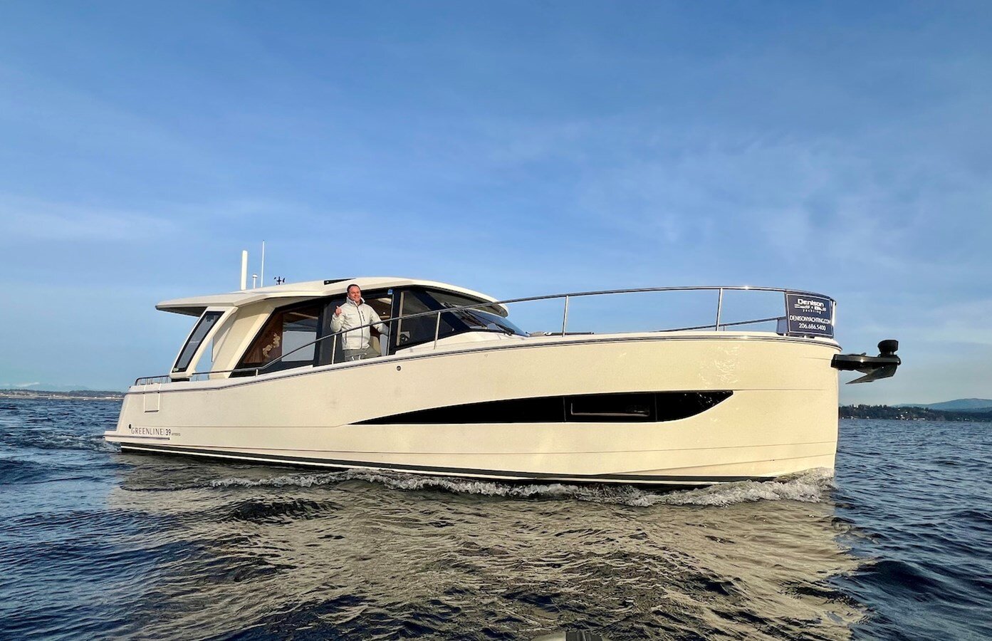 2023-greenline-39-3b6ce7