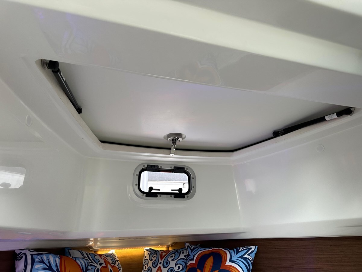 2023-jeanneau-29-520f22