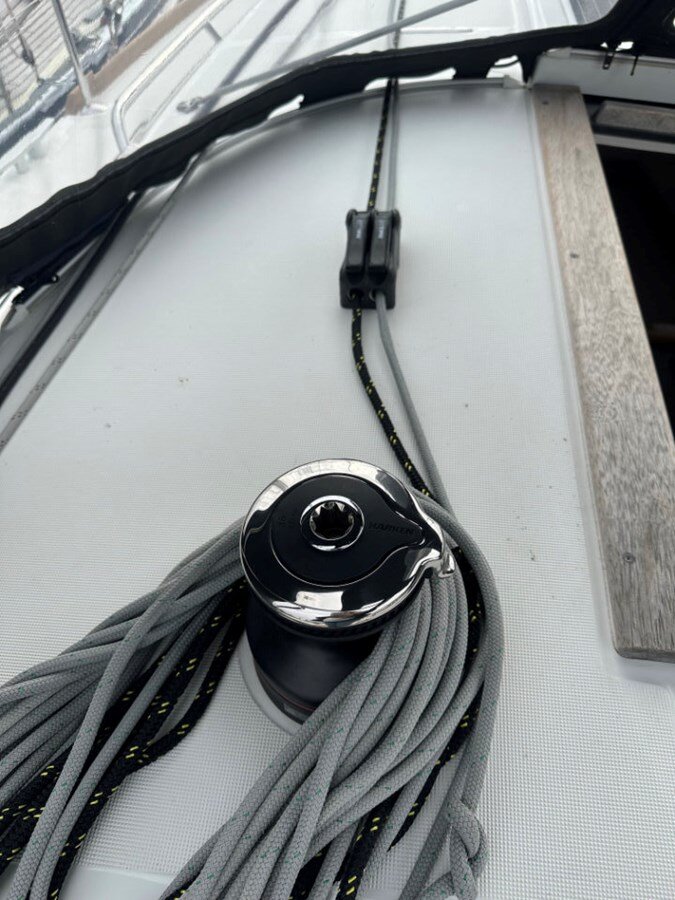 2023-jeanneau-33-11-8a4e0c