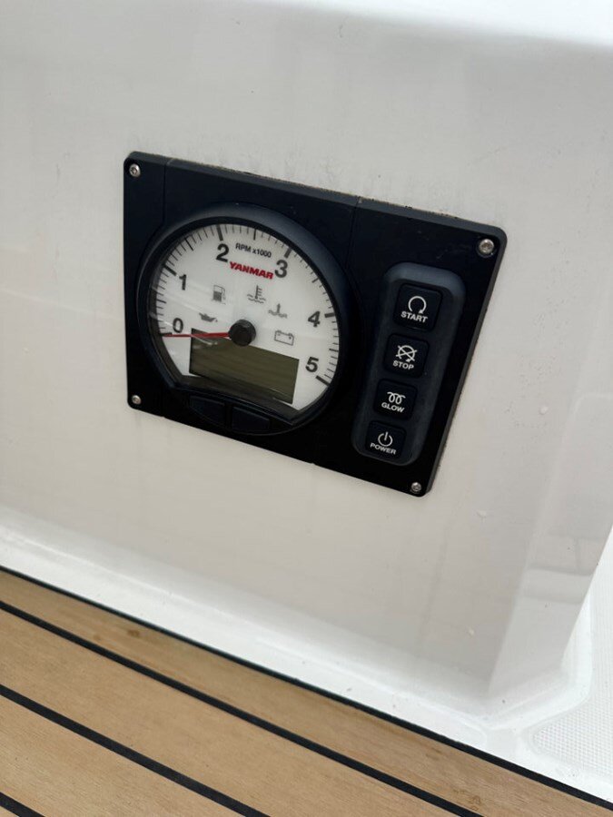 2023-jeanneau-33-11-8a4e0c