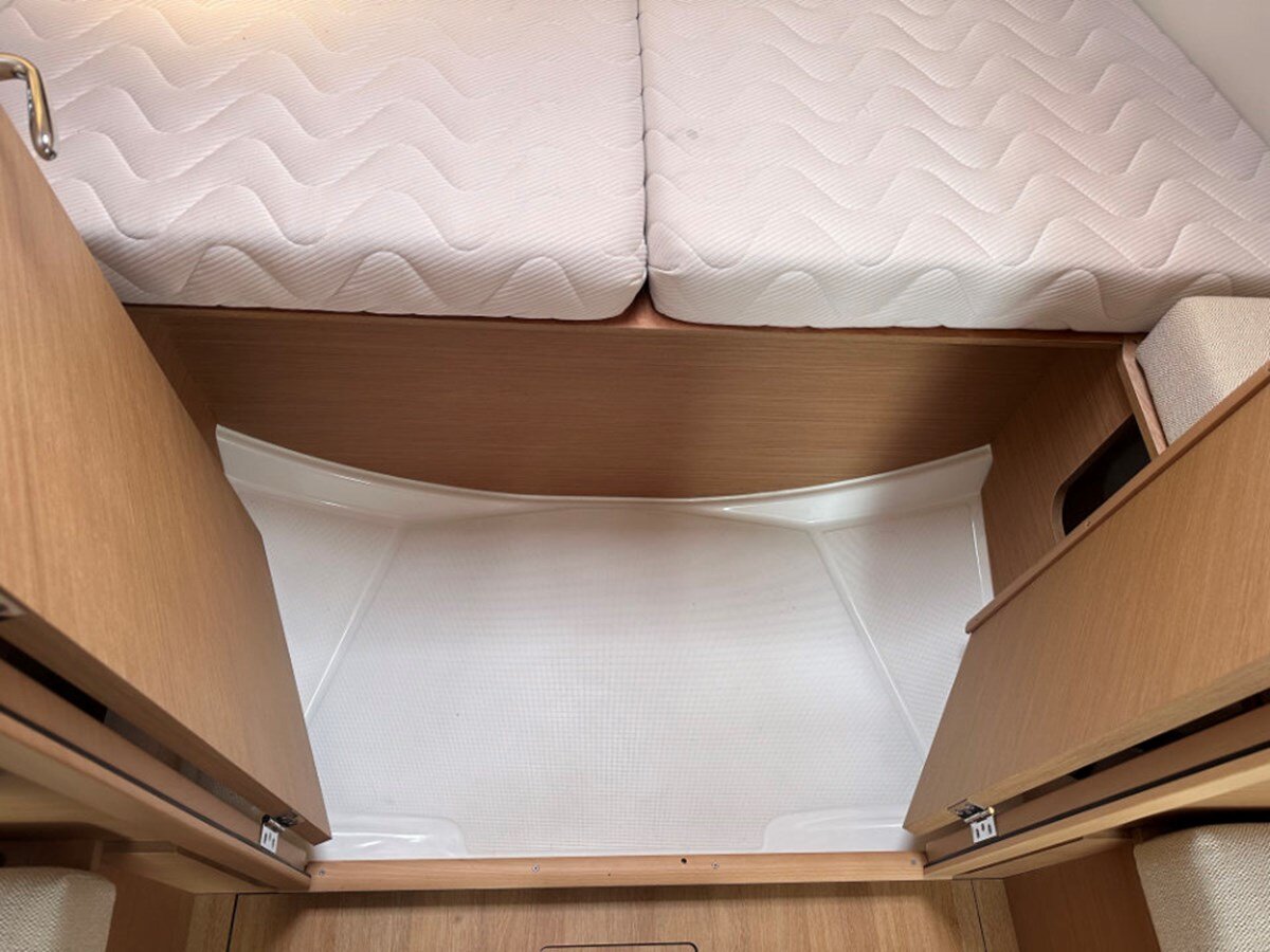 2023-jeanneau-33-11-8a4e0c