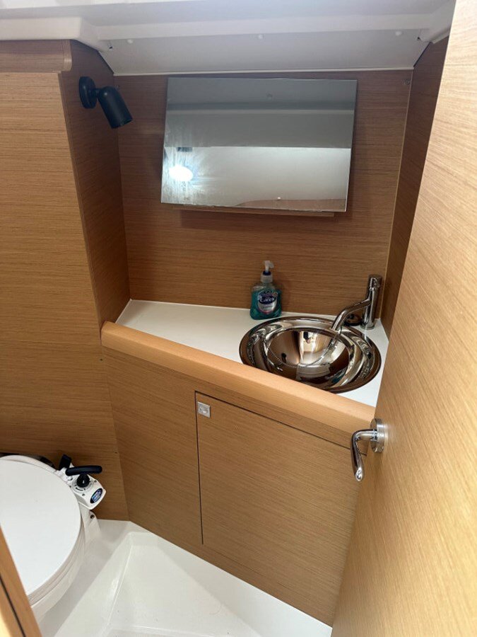 2023-jeanneau-33-11-8a4e0c