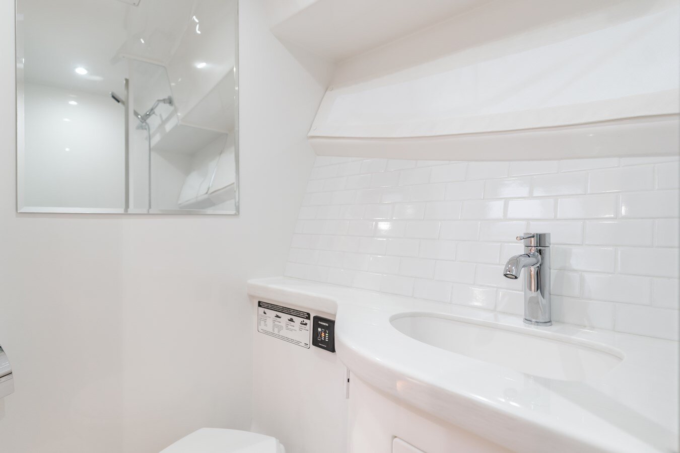 2023-mag-bay-yachts-42-e63fec