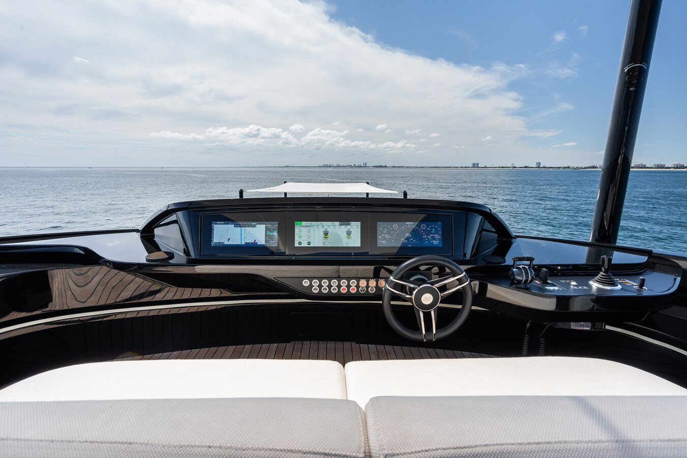 2023-mangusta-104-4915dd