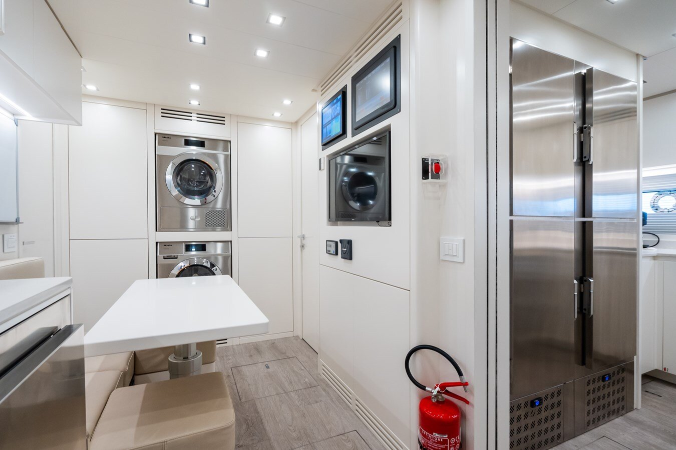 2023-mangusta-104-4915dd