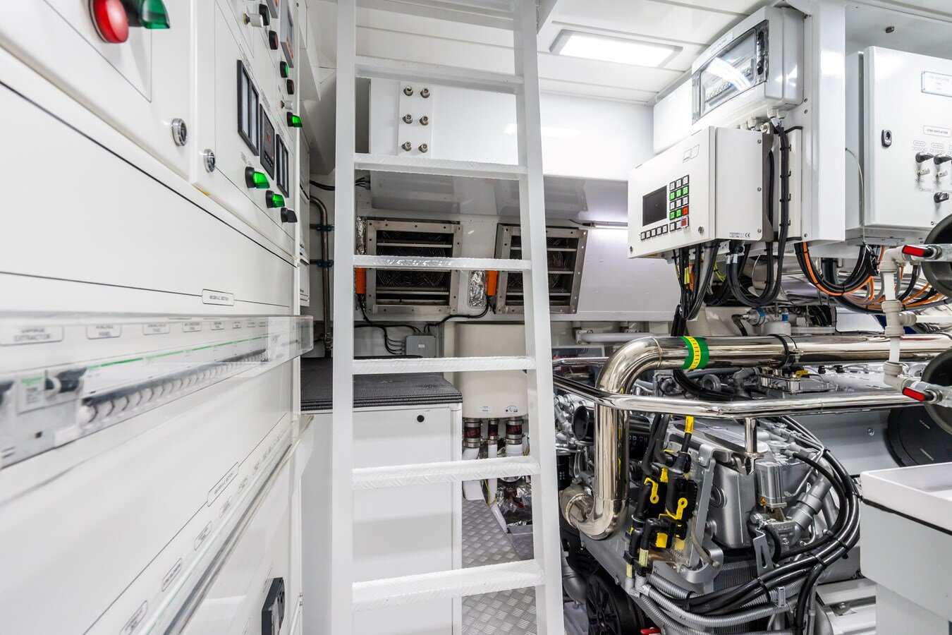 2023-mangusta-104-4915dd