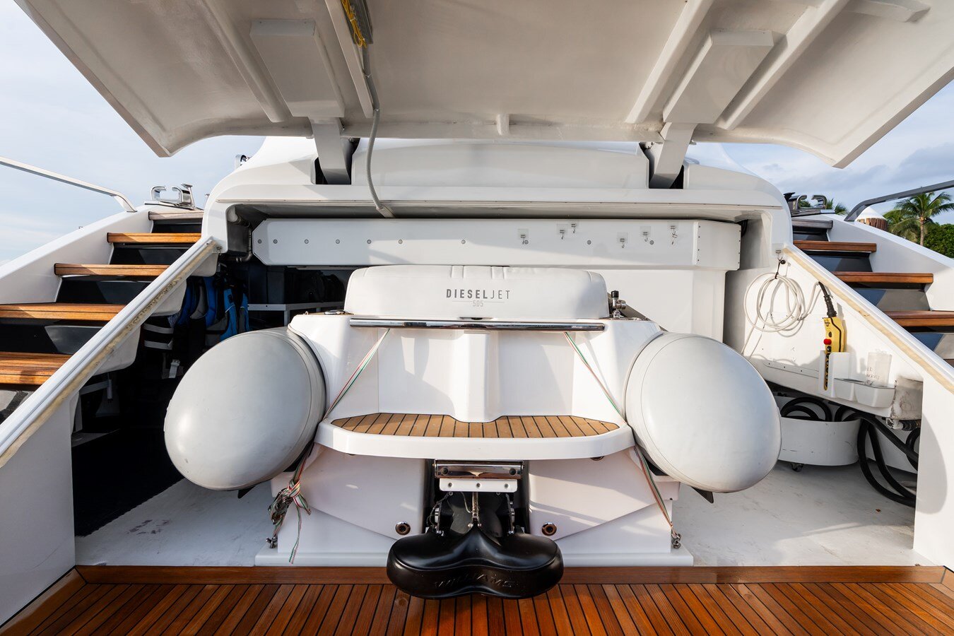 2023-mangusta-104-4915dd