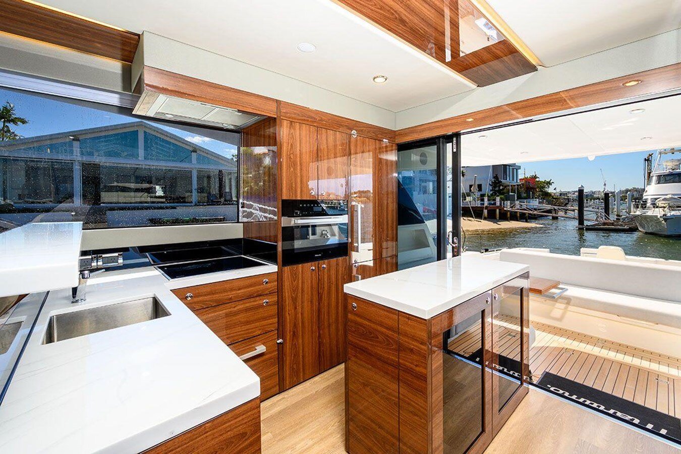 2023-maritimo-60-51c5df