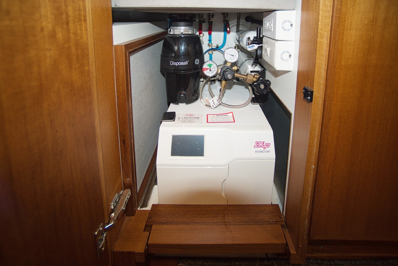 2023-marlow-yachts-82-4-5e1b59