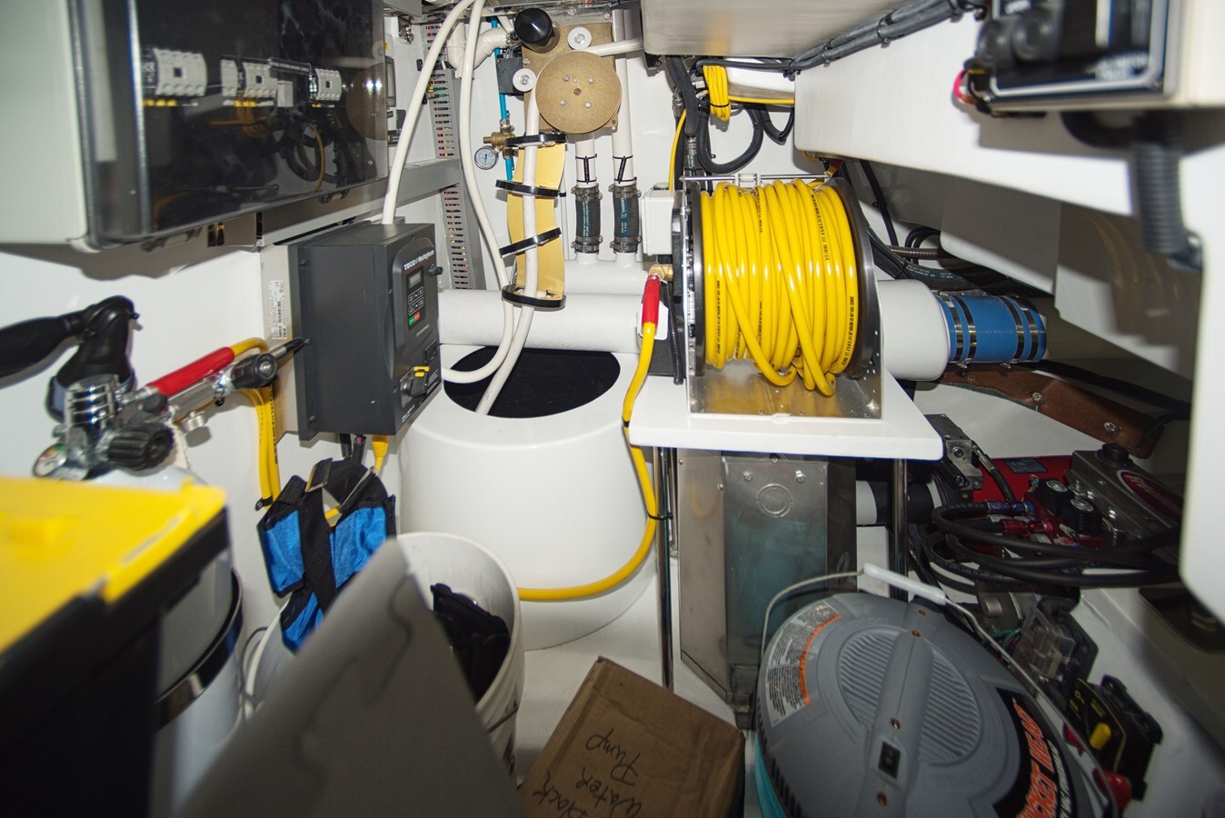 2023-marlow-yachts-82-4-5e1b59