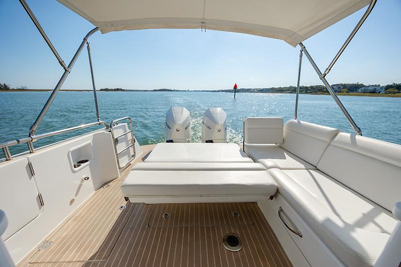 2023-mjm-yachts-35-1b4141