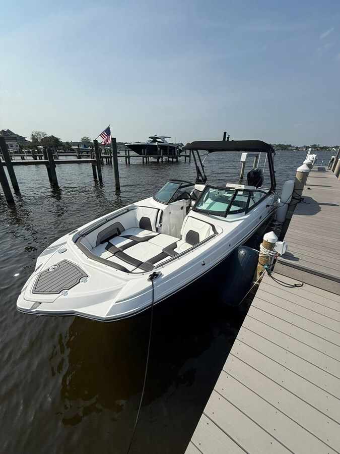 2023-monterey-29-1-eda090